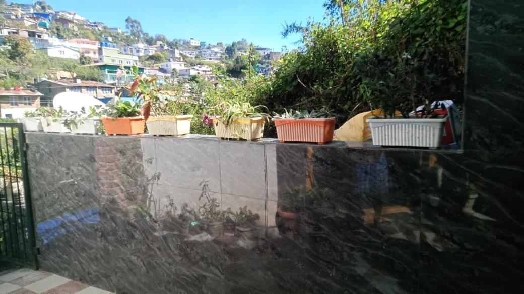 Sumira Residency Apartman Kodaikanal Kültér fotó